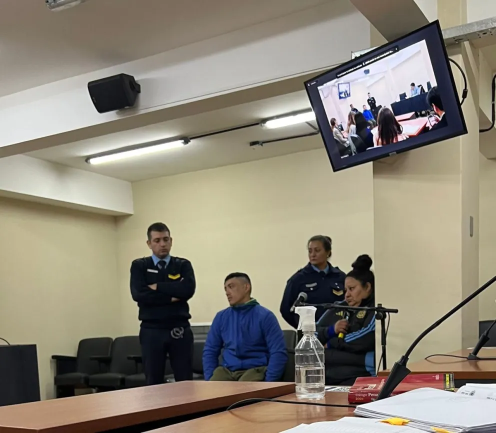 Le robó el arma a una mujer Policía e irá a prisión con su pareja, quien escondió parte del botín