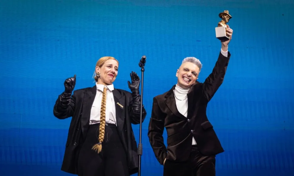 En una noche con grandes sorpresas y homenajes, Miranda! se llevó el Gardel de Oro
