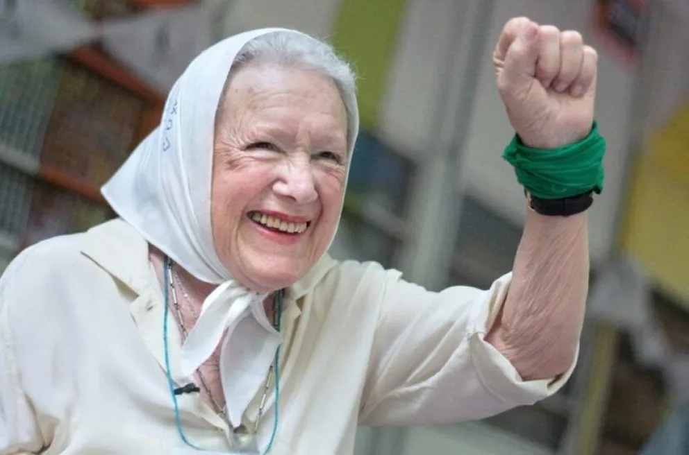 Murió Norita Cortiñas, luchadora histórica de las Madres de Plaza de Mayo Línea Fundadora