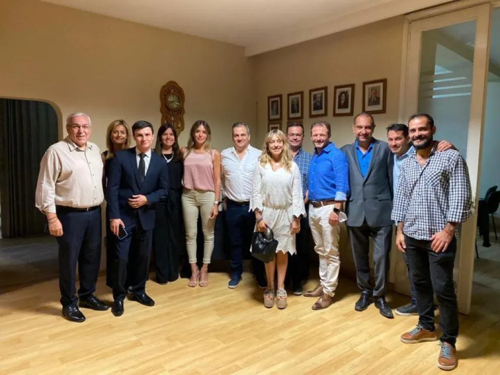 La camarista Penal, Ana Lía Larrea (en el centro de la foto) preside el Colegio de Magistrados y va por la reelección.