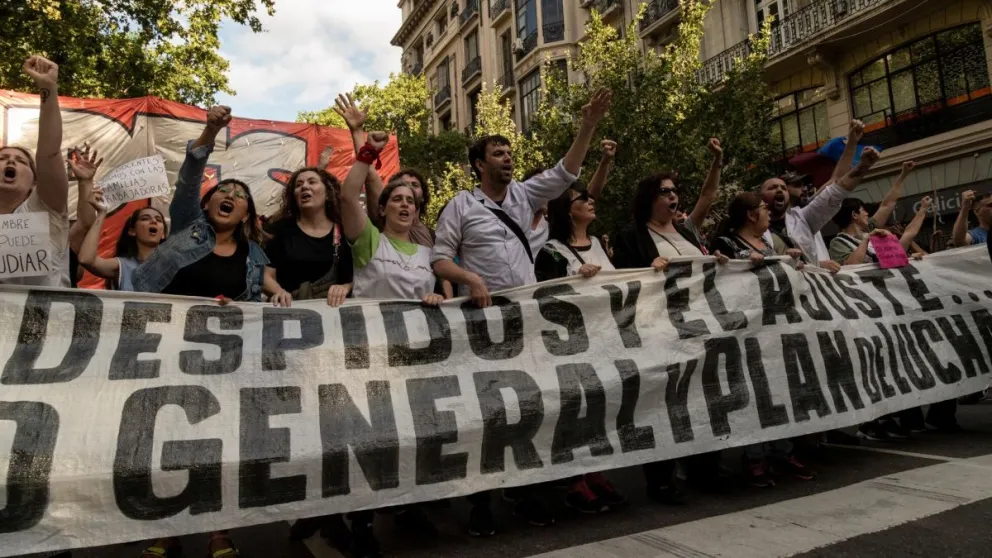 En los primeros 5 meses de gestión de Milei, se perdieron más de 20.000 puestos estatales 