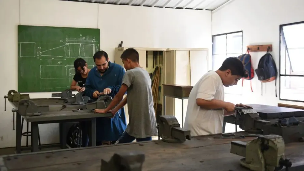 Abrió la inscripción para alumnos de Educación Técnica que adeudan materias y buscan recibirse
