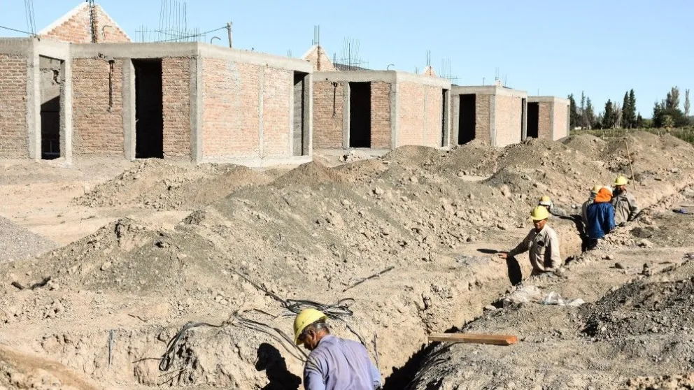 La gestión orreguista priorizó la obra pública a través de un Master Plan a ser financiado con la emisión de un bono.