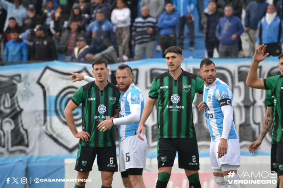 Felipe Viola, el árbitro que impartirá justicia en el duelo de San Martín contra Racing de Córdoba