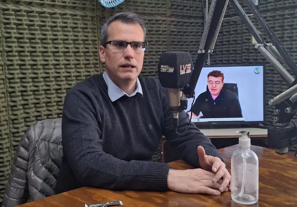 Tareas. Además de arreglar el tema de la limpieza y recolección de residuos, Munisaga está encarando obras de pavimentación e instalación de luminarias, entre otras.