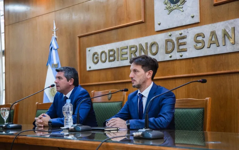 El gobernador Orrego y el ministro de Minería, Juan Pablo Perea, celebraron el acuerdo entre Lundin y BHP