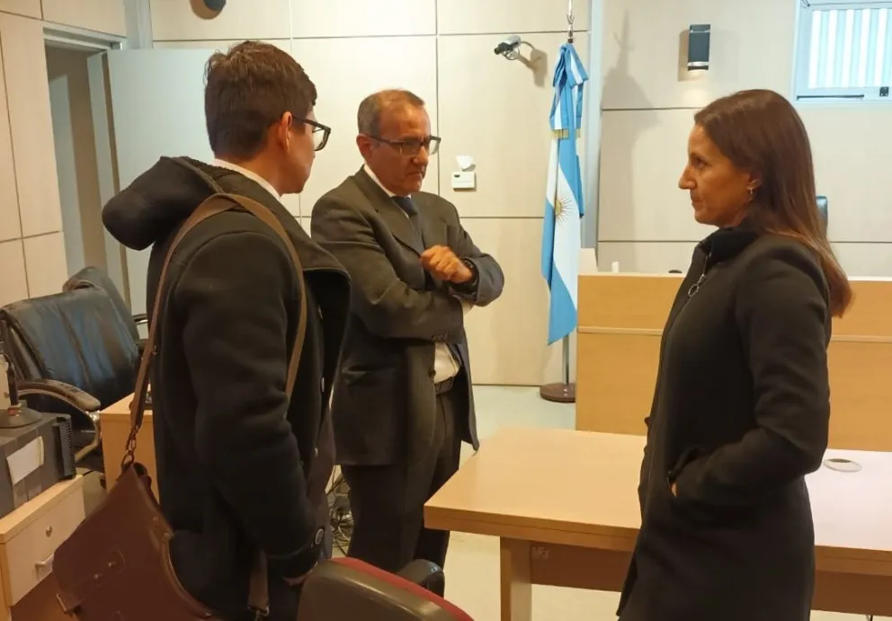 Al frente. El fiscal General Francisco Maldonado (al centro) quedó a cargo de la Unidad Fiscal San Juan. Estará acompañado por Gabriela Ventimiglia, quien fue designada fiscal por la Procuración del Ministerio Püblico.