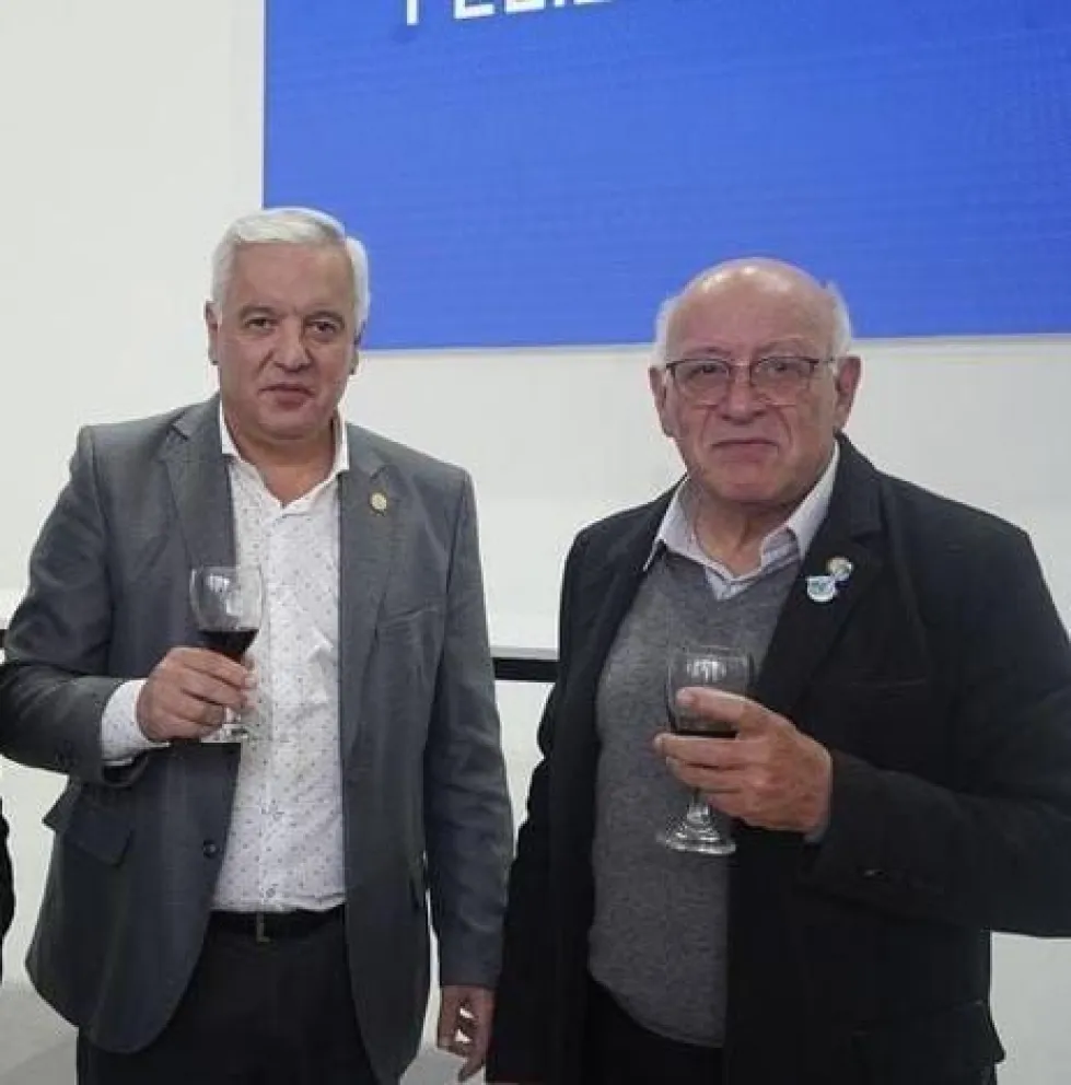 ¿Fórmula? Ricardo Coca (a la izquierda) está encolumnado en la candidatura para la reelección de Tadeo Berenguer. El hoy secretario Administrativo Financiero suena como posible postulante a vicerrector, pero dijo que eso lo definirá la mesa política.