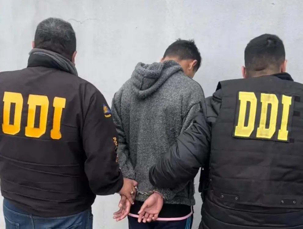 Detenido. Dylan Exequiel Gómez fue marcado por su cuñada, Claudia, acusada a su vez de encubrimiento.