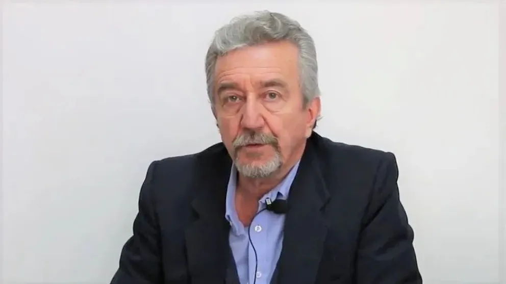 Ahora sí, Bloch renunció de manera “indeclinable” a su cargo de decano de la Facultad de Exactas