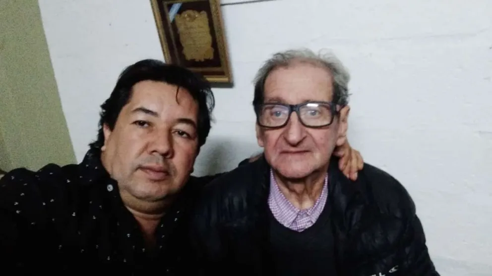 Referente. Ernesto Frau, a la derecha en la imagen, se destacó por su actividad en el gauchaje local.