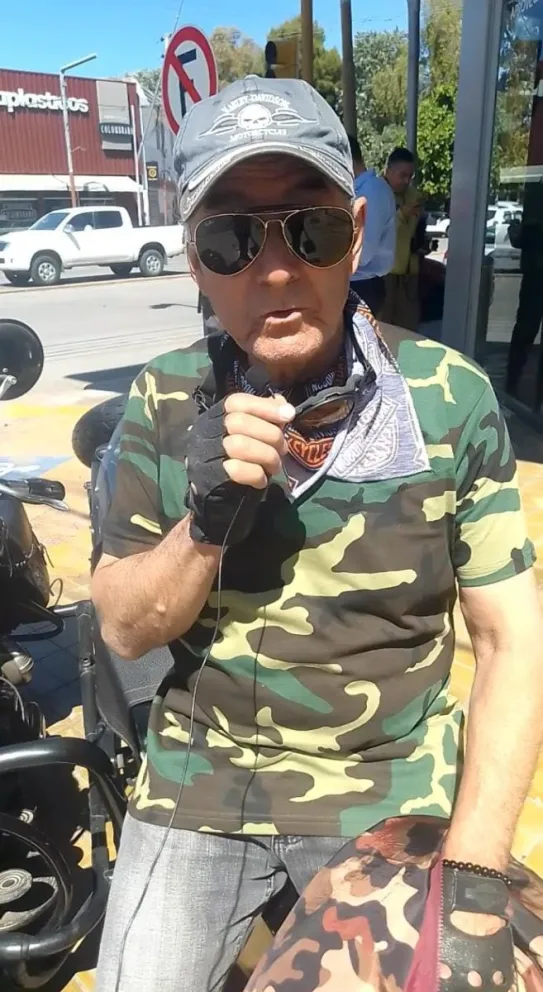 La historia de Carlos Ludueña resalta el vínculo familiar y la dedicación detrás de su pasión por las motos