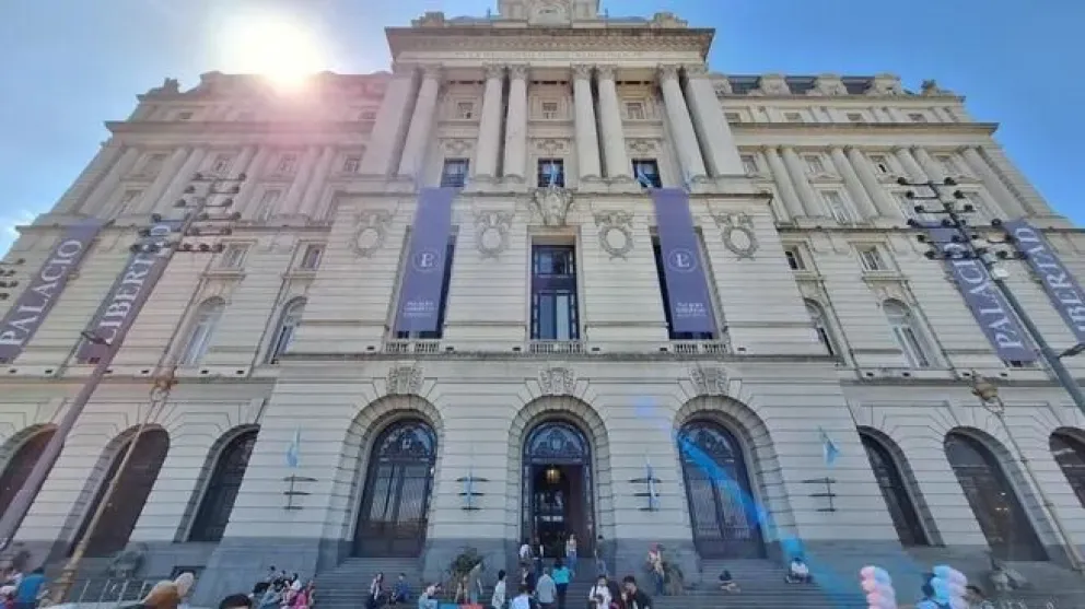 El Presidente de la Nación, Javier Milei, encabezará un acto para renombrar el Centro Cultural Kirchner (CCK) como "Palacio Libertad".