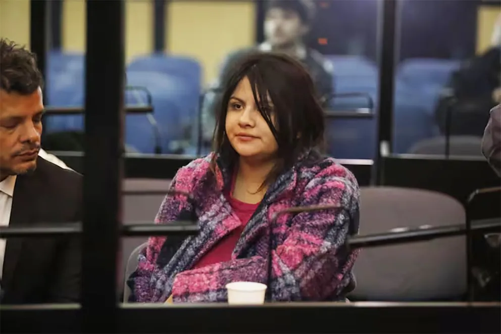Acusada. Brenda Uliarte, protagonizó un hecho bochornoso en el juicio por el intento de homicidio contra Cristina Fernández.