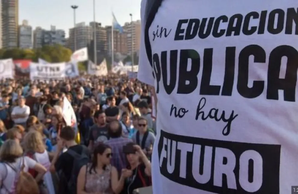 La inversión educativa nacional se redujo 40% en 2024 y es la caída más grande desde 1992
