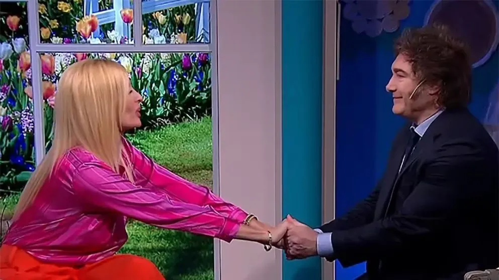 Milei justificó la salida de Mondino: "El error que tuvo le costó su puesto en 30 minutos". Estas declaraciones la realizó en una entrevista con su pareja, Amalia “Yuyito” González