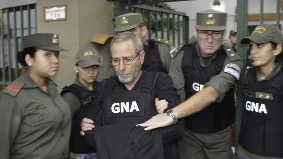 Ricardo Jaime se entregó en Comodoro Py y cumplirá su condena por la tragedia de Once en prisión
