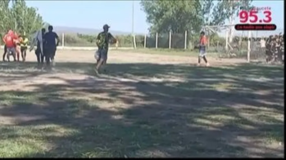 "Le pegaron al árbitro": el violento hecho en la final de un partido de Reserva en Caucete