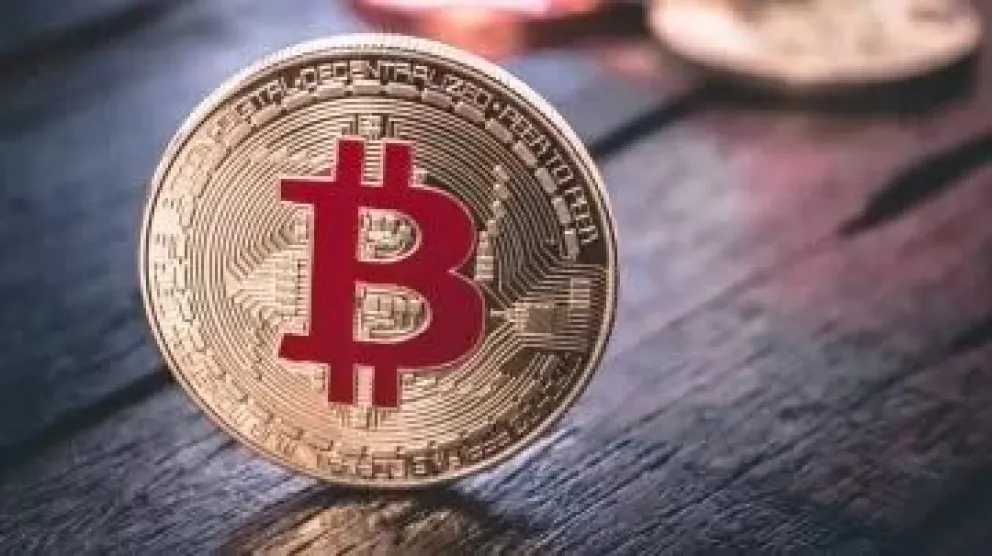 El precio de Bitcoin sigue su ascenso imparable, alcanzando un nuevo récord histórico de más de USD 82.000. 