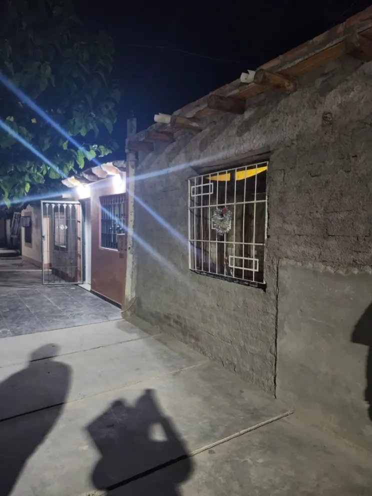 Epicentro. Del asesinato del 'Chupa' Rodríguez, de 29 años, la casa ubicada en el interior de la Villa Obrera. 