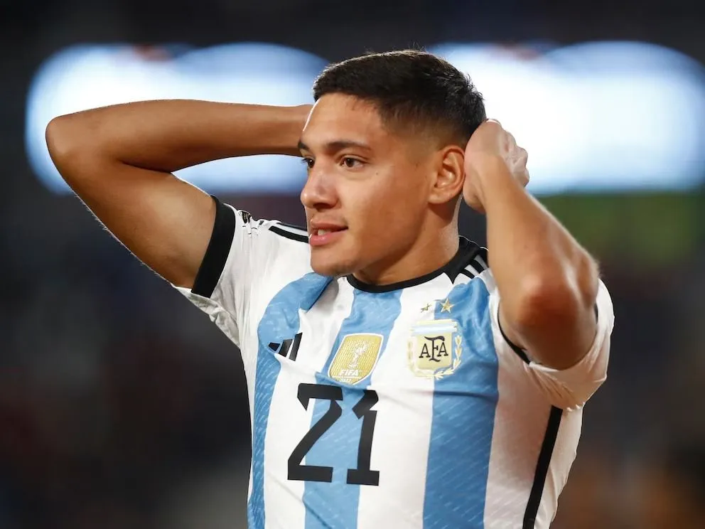 Nahuel Molina queda fuera y Scaloni convoca de urgencia a Giuliano Simeone

