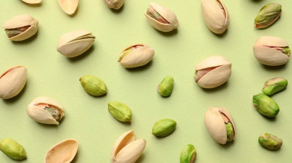 Esta pequeña semilla ha conquistado el mundo por sus propiedades saludables y su versatilidad en la cocina, convirtiéndose en un imprescindible para dietas equilibradas
