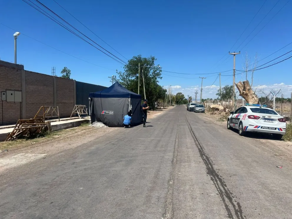 Encontraron sin vida a un hombre en el costado de Ruta 40. 