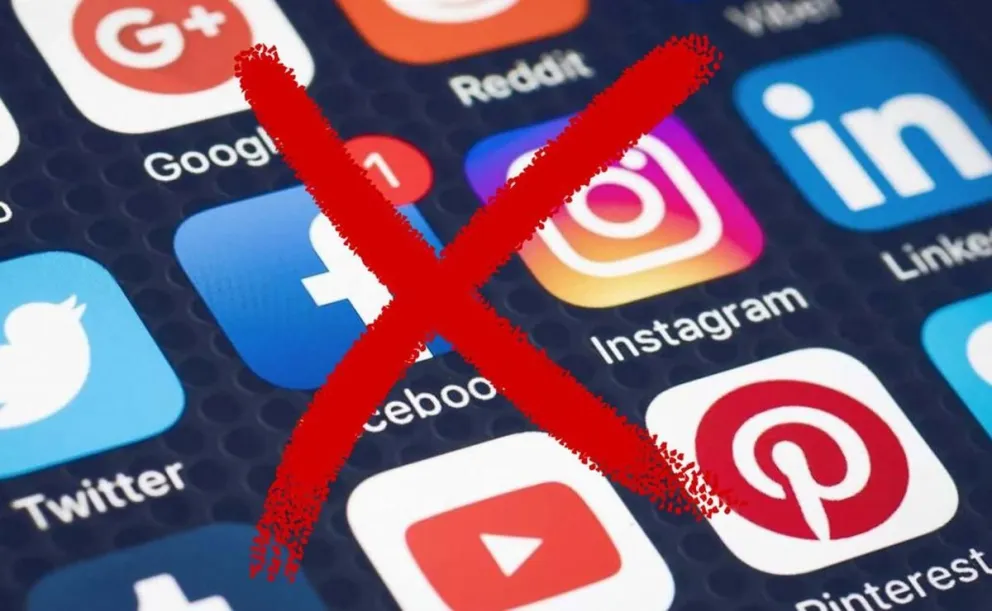 Inédito: le bloquearon las redes sociales por incumplir la cuota alimentaria