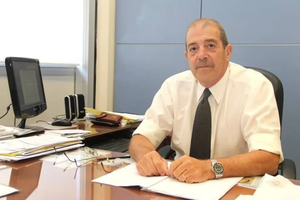 El histórico juez de faltas, Ricardo Grossi Colombo, presentó su renuncia