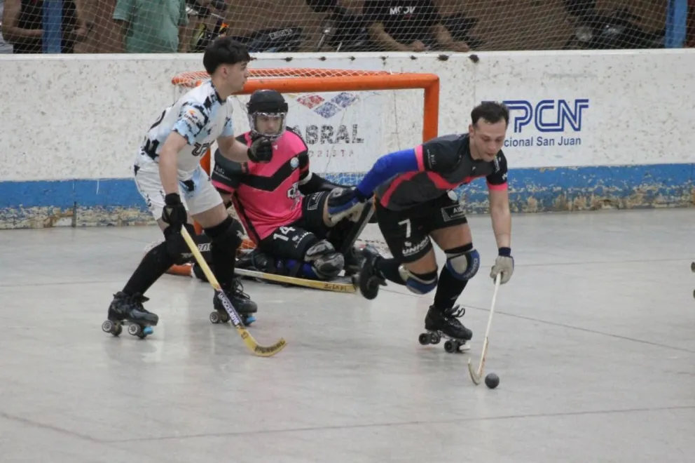 Valenciano a la final de la Superliga Masculina; Olimpia y Social se juegan todo en el tercero (foto gentileza-Sobre patines)