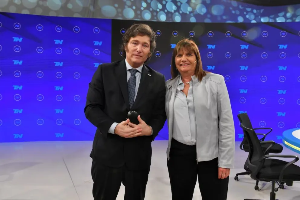 Nuevo enfoque de seguridad de Javier Milei: reforma policial, mayor dureza contra el crimen y lucha contra las mafias. 