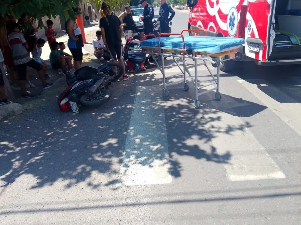 Chimbas: una motociclista lesionada y el responsable se dio a la fuga. 