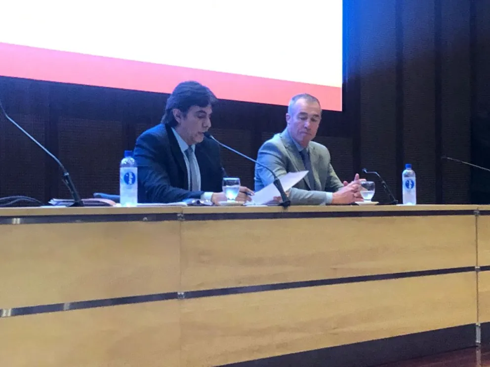 Roberto Gutiérrez furante la presentación. 