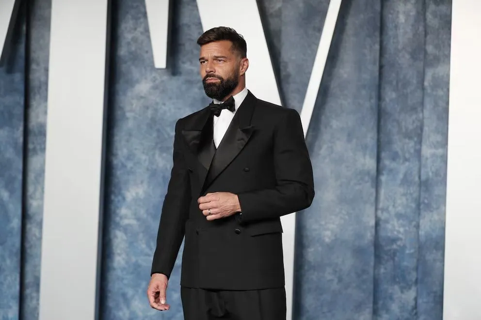 Ricky Martin cumple 53 años: su lucha por la autenticidad y la transformación del “macho latino” al ícono de la comunidad LGBT