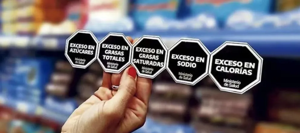 El Gobierno implementó nuevas modificaciones en el Etiquetado Frontal de alimentos. 