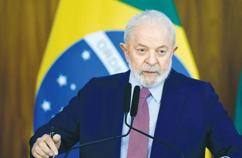 Brasil prohibió el uso de celulares en las escuelas. 