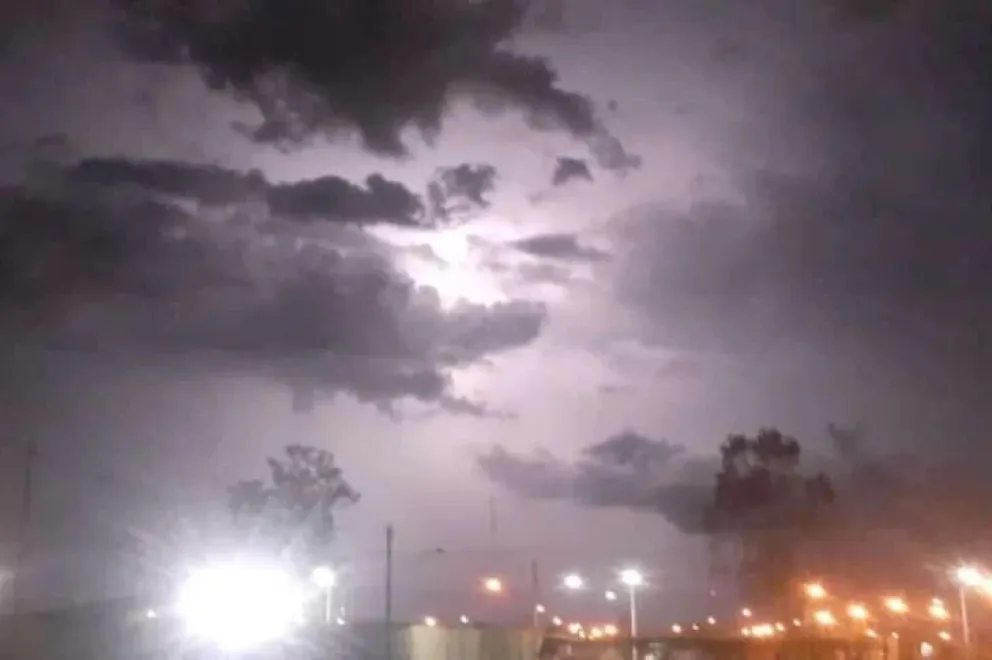 Advierten alerta amarilla por tormentas en algunas zonas de San Juan 