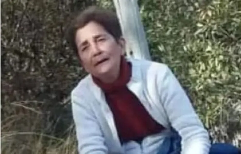 Una anciana salió a andar en bicicleta, desapareció y horas después la encontraron muerta. 