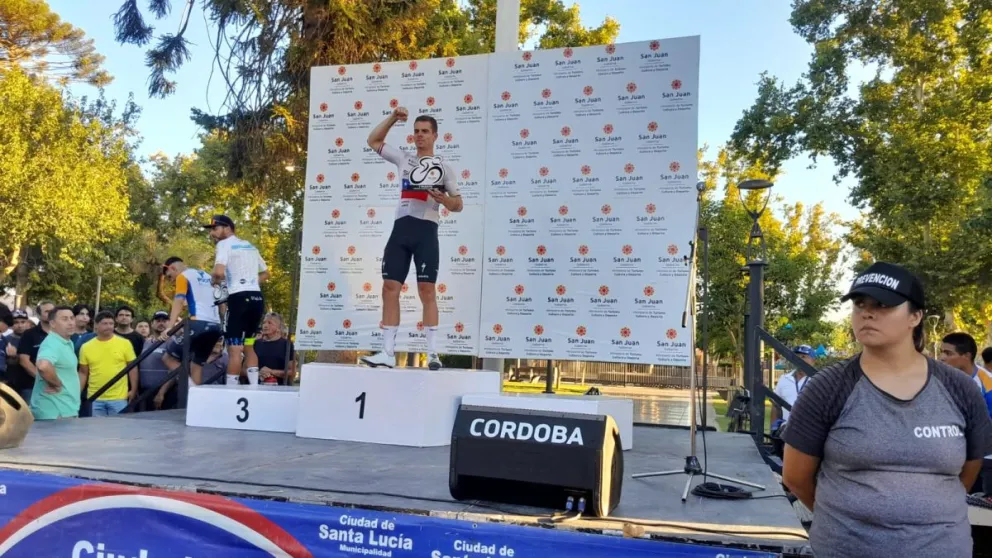 El chileno Francisco Kotsakis ganador de la octava etapa de la Vuelta a San Juan. 