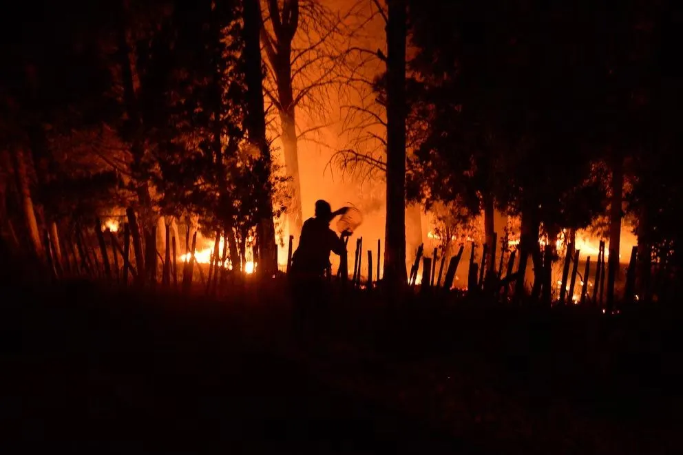 Incendios en la Patagonia: confirman que los focos de El Bolsón y Epuyén fueron intencionales