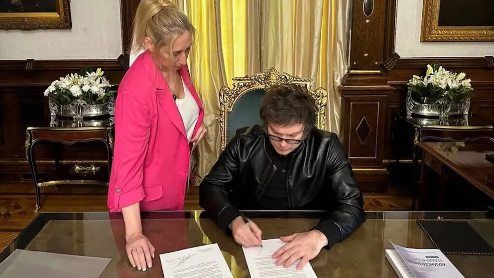 Milei firmará el DNU para desvincular a Argentina de la OMS.