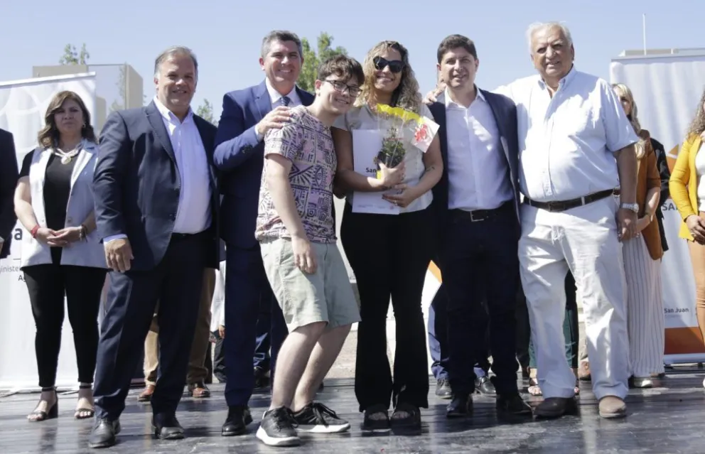 Alfredo Duarte (a la derecha de la foto) es el histórico secretario general de ATSA.