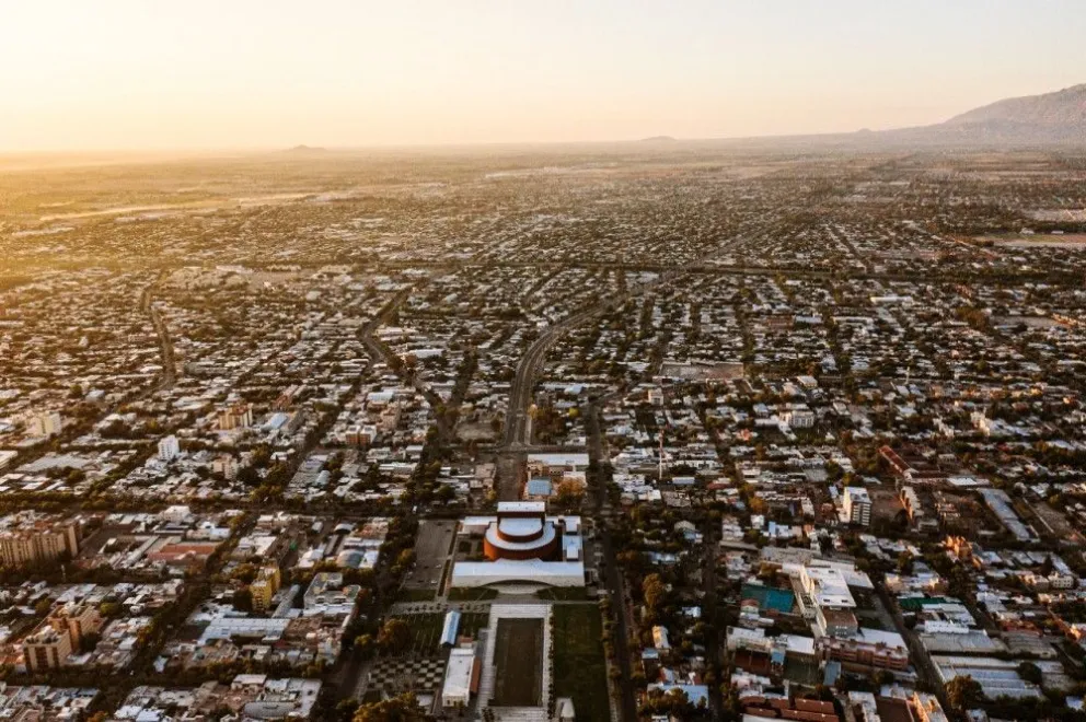 Alcance. El Inmobiliario contempla las parcelas urbanas edificadas, las rurales y los baldíos. Si bien la alícuota del impuesto no se aumenta, sí se actualiza el valor fiscal de los inmuebles, lo que, en la práctica, termina impactando en el bolsillo.