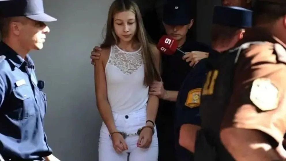 Nahir Galarza le envió un polémico mensaje a los padres de Fernando Pastorizzo. 