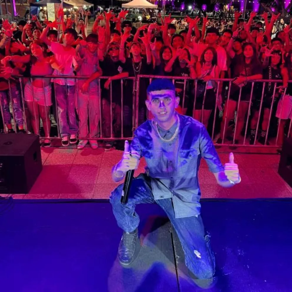 Hernán MC lanzó su nuevo sencillo "Se hace de noche RMX". 