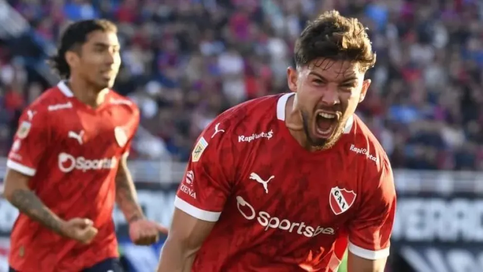 Independiente venció a San Lorenzo y lidera la zona B. 