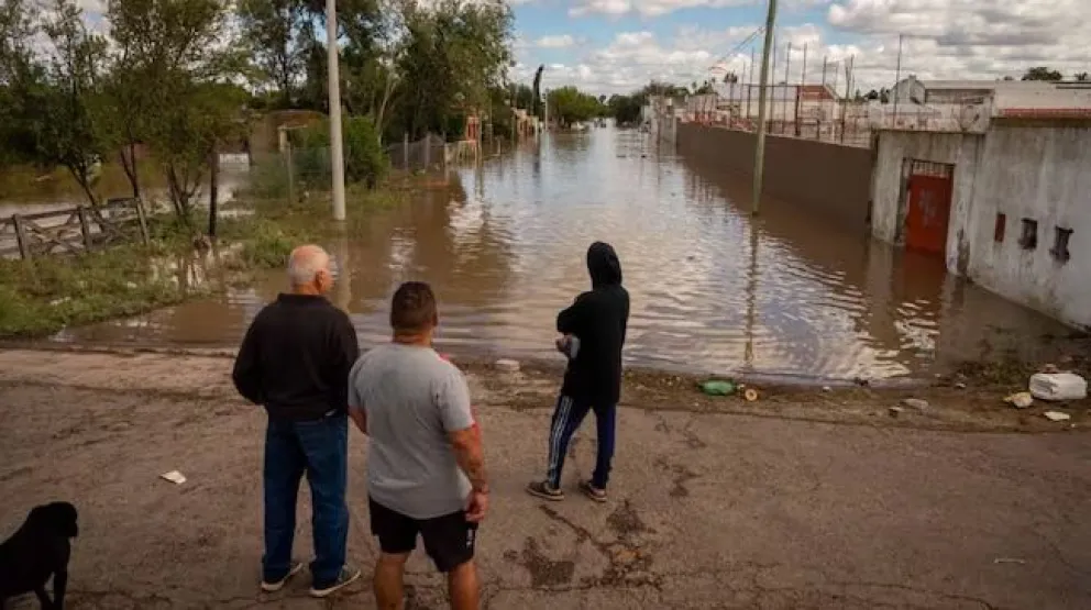 Confirmaron que ya son 12 los muertos por el temporal en Bahía Blanca. 