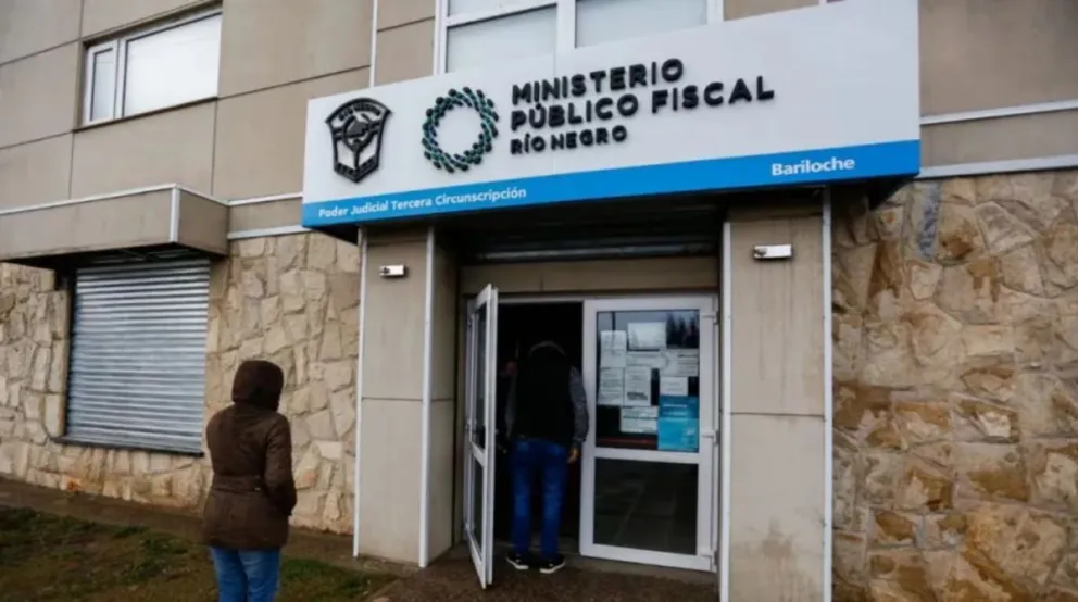 Una joven denunció que fue abusada en un descampado. 