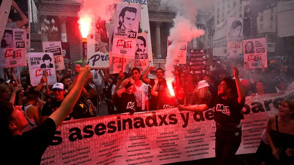 El Gobierno trabaja en la desclasificación de los archivos de la dictadura. 