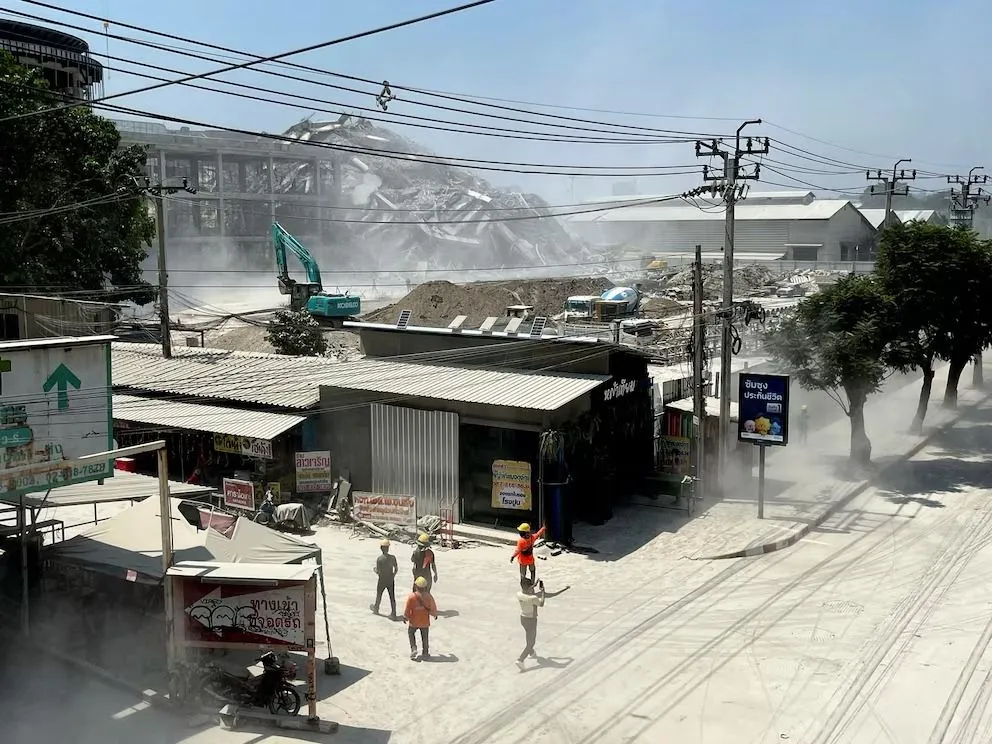 Terremoto de gran magnitud sacudió Asia: reportaron muertos y heridos. 